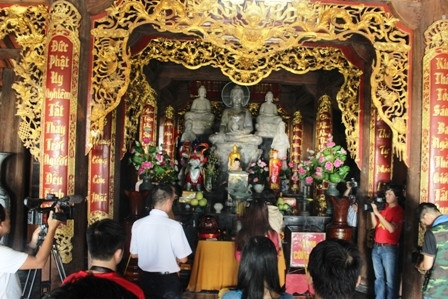 Linh thiêng những ngôi chùa giữa Biển Đông ảnh 16