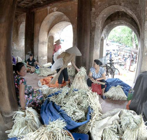 Nón làng Chuông - Nét đẹp văn hóa Việt ảnh 14 Nón làng Chuông - Nét đẹp văn hóa Việt ảnh 14