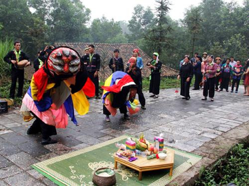 Múa kỳ lân trong lễ cầu mùa. Múa kỳ lân trong lễ cầu mùa.