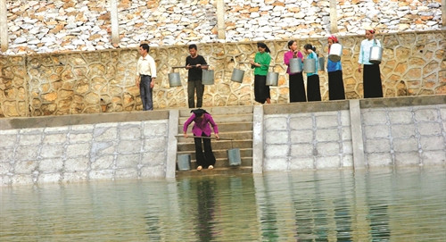 Cao Bằng có kế hoạch trong thời gian tới nâng khả năng cấp nước lên 45 lít/người/ngày Cao Bằng có kế hoạch trong thời gian tới nâng khả năng cấp nước lên 45 lít/người/ngày