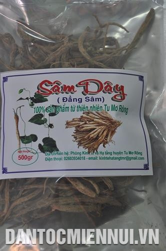 Các sản phẩm dược liệu mang thương hiệu Tu Mơ Rông. Ảnh: Văn Phương