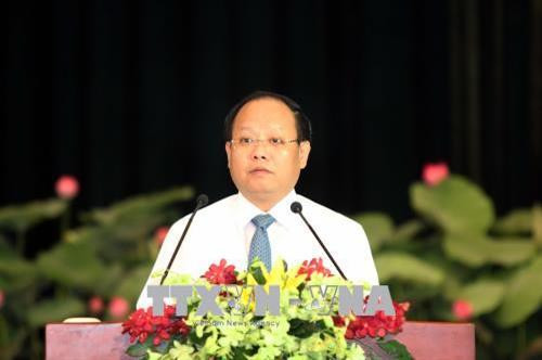 Đồng chí Tất Thành Cang, Phó Bí thư Thường trực Thành ủy Thành phố Hồ Chí Minh phát biểu tại cuộc họp. Ảnh: TTXVN phát Đồng chí Tất Thành Cang, Phó Bí thư Thường trực Thành ủy Thành phố Hồ Chí Minh phát biểu tại cuộc họp. Ảnh: TTXVN phát