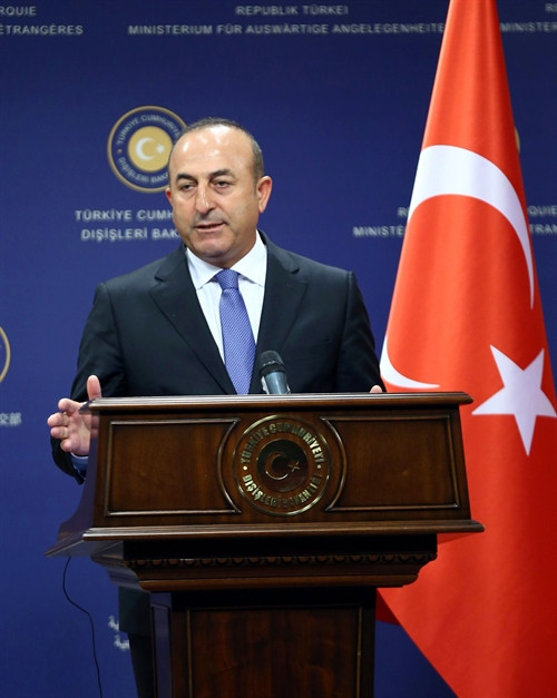 : Ngoại trưởng Thổ Nhĩ Kỳ Mevlut Cavusoglu phát biểu trong cuộc họp báo ở thủ đô Ankara ngày 22/6. AFP/TTXVN
