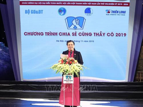 Phó Chủ tịch Thường trực Quốc hội Tòng Thị Phóng phát biểu. Ảnh: Văn Điệp - TTXVN