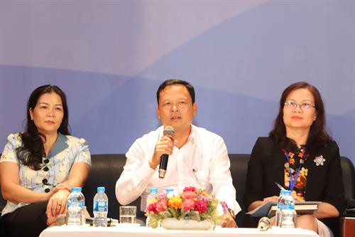 Ông Tạ Văn Tường - Phó Giám đốc Sở Nông nghiệp và Phát triển nông thôn Hà Nội cho rằng, công tác an toàn vệ sinh thực phẩm của Hà Nội luôn được Thành phố đặc biệt quan tâm, chỉ đạo triển khai quyết liệt, bài bản, đồng bộ tại các ngành, các cấp và hoàn thành tốt các mục tiêu, chỉ tiêu đề ra.