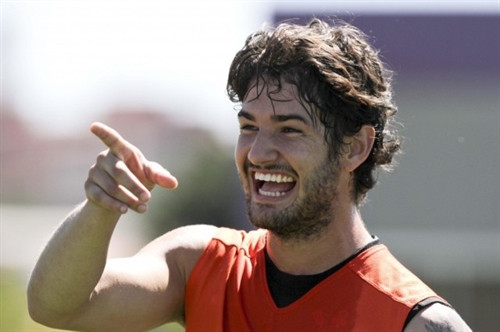 Pato xác nhận gia nhập Chelsea ảnh 1