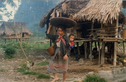 Mẹ và con Mẹ và con
