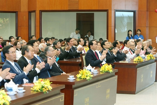 . Chủ tịch nước Trần Đại Quang; và các đồng chí lãnh đạo, nguyên lãnh đạo Đảng, Nhà nước dự Lễ kỷ niệm. Nhan Sáng-TTXVN