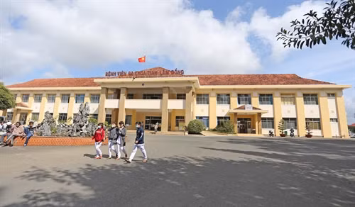 Một góc Bệnh viện đa khoa Lâm Đồng.