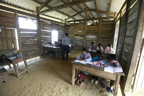 Một lớp tiểu học trong bản Nậm Tần Mông 1