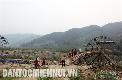 Điểm du lịch cộng đồng Cọn Nước Phiêng Tiên ở bản Nà Khương, xã Bản Bo, huyện Tam Đường. Ảnh: Quý Trung