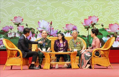 Giao lưu giữa các đại biểu thương binh nặng tiêu biểu toàn quốc năm 2019 tại buổi gặp mặt. Ảnh: Anh Tuấn – TTXVN Giao lưu giữa các đại biểu thương binh nặng tiêu biểu toàn quốc năm 2019 tại buổi gặp mặt. Ảnh: Anh Tuấn – TTXVN
