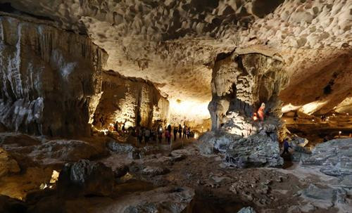 Vịnh Hạ Long - di sản thiên nhiên của thế giới ảnh 7 Vịnh Hạ Long - di sản thiên nhiên của thế giới ảnh 7