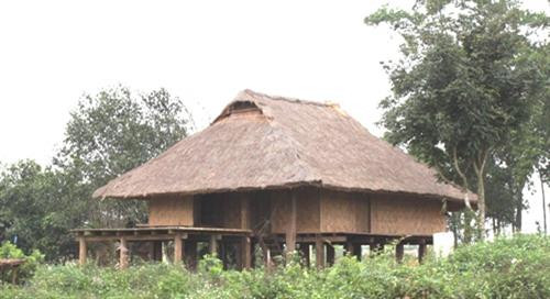 Nhà sàn dân tộc Cống Nhà sàn dân tộc Cống