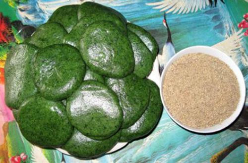 Bánh ngải dẻo, thơm mùi lá ngải cứu