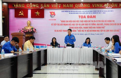 Bí thư Thành Đoàn Thành phố Hồ Chí Minh Phạm Hồng Sơn phát biểu tại Tọa đàm. Ảnh: An Hiếu - TTXVN Bí thư Thành Đoàn Thành phố Hồ Chí Minh Phạm Hồng Sơn phát biểu tại Tọa đàm. Ảnh: An Hiếu - TTXVN