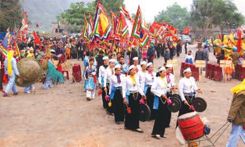 Lễ hội của người Mường theo lịch Đoi. Lễ hội của người Mường theo lịch Đoi.