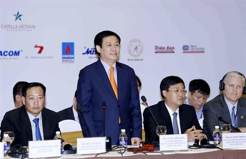 Phó Thủ tướng Vương Đình Huệ phát biểu tại Diễn đàn kinh tế tư nhân. Ảnh: : An Đăng- TTXVN Phó Thủ tướng Vương Đình Huệ phát biểu tại Diễn đàn kinh tế tư nhân. Ảnh: : An Đăng- TTXVN