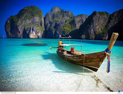 Nằm trên bờ biển phía tây nam của Thái Lan, Krabi là một trong những khu nghỉ mát bãi biển nổi tiếng nhất thế giới, với mặt biển xanh, bầu trời trong, và ẩm thực ngon miệng. Ảnh: Thailansensetravel. Nằm trên bờ biển phía tây nam của Thái Lan, Krabi là một trong những khu nghỉ mát bãi biển nổi tiếng nhất thế giới, với mặt biển xanh, bầu trời trong, và ẩm thực ngon miệng. Ảnh: Thailansensetravel.