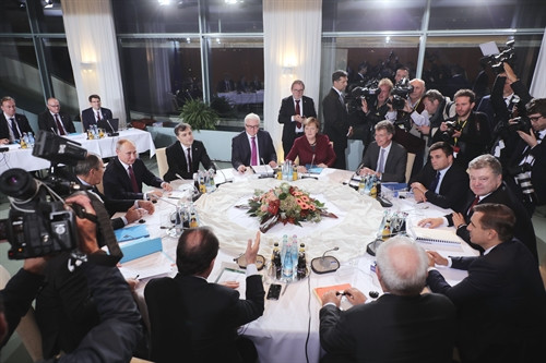 Toàn cảnh cuộc gặp cấp cao nhóm "Bộ tứ" Normandy ở Berlin ngày 19/10. AFP/TTXVN