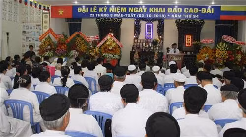 Quang cảnh Lễ kỷ niệm Ngày khai sinh đạo Cao Đài. Ảnh: Tiến Lực - TTXVN