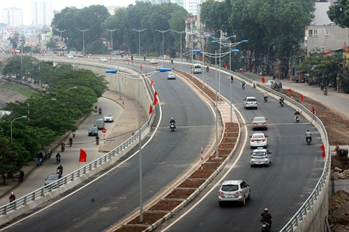 Một đoạn đường vành đai 2 đoạn Nhật Tân – Cầu Giấy.