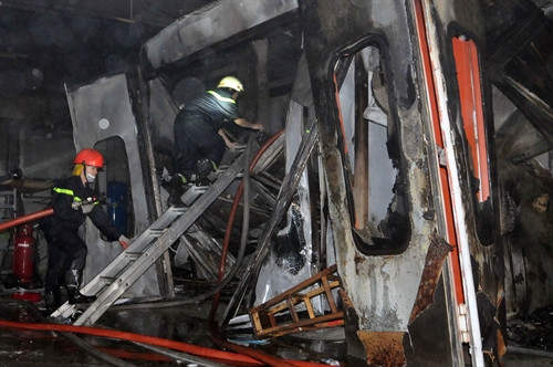 Hiện trường vụ hỏa hoạn. Ảnh: An Hiếu – TTXVN Hiện trường vụ hỏa hoạn. Ảnh: An Hiếu – TTXVN