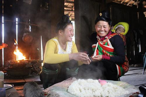 CARE hỗ trợ sinh kế cho phụ nữ dân tộc thiểu số ảnh 6 CARE hỗ trợ sinh kế cho phụ nữ dân tộc thiểu số ảnh 6