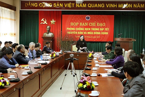 PGS.TS Nguyễn Thị Kim Tiến – Bộ trưởng Bộ Y tế chủ trì cuộc họp. Ảnh: Dương Ngọc – TTXVN PGS.TS Nguyễn Thị Kim Tiến – Bộ trưởng Bộ Y tế chủ trì cuộc họp. Ảnh: Dương Ngọc – TTXVN