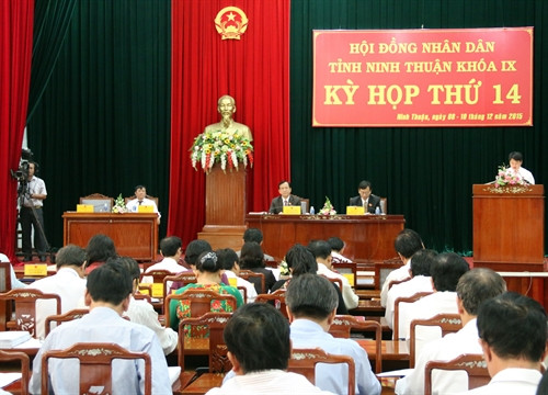 Quang cảnh kỳ họp thứ 14, HĐND tỉnh Ninh Thuận khoá IX. Ảnh: Đức Ánh- TTXVN