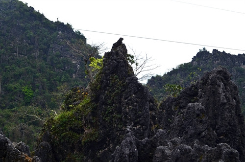 Biểu tượng chó thần được đặt tên là “Thần Cẩu”