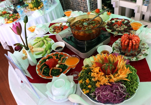 Giữ lửa bằng bữa cơm gia đình ảnh 1