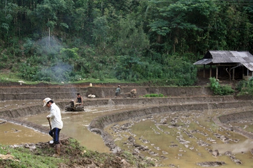 Đổi mới phương thức lãnh đạo công tác dân tộc ảnh 3