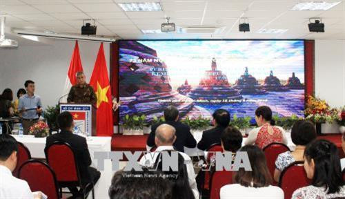 Quang cảnh buổi gặp mặt. Ảnh: Xuân Khu-TTXVN Quang cảnh buổi gặp mặt. Ảnh: Xuân Khu-TTXVN