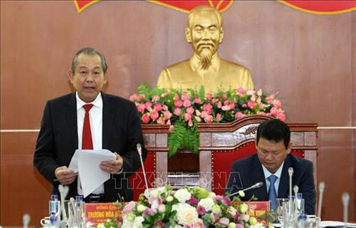 Phó Thủ tướng Thường trực Chính phủ Trương Hòa Bình phát biểu tại buổi làm việc. Ảnh: Quốc Khánh - TTXVN Phó Thủ tướng Thường trực Chính phủ Trương Hòa Bình phát biểu tại buổi làm việc. Ảnh: Quốc Khánh - TTXVN