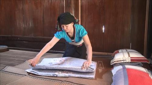 Sau khi được tập huấn, người dân bản Mạ đã biết cách làm du lịch. Ảnh: Khiếu Tư - TTXVN