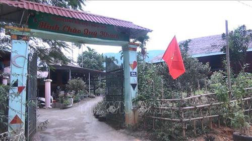 Bản Mạ đã có 14 gia đình đủ điều kiện phục vụ khách du lịch, bình quân mỗi năm đón từ 7-10.000 lượt khách đến tham quan, nghỉ dưỡng. Ảnh: Khiếu Tư – TTXVN