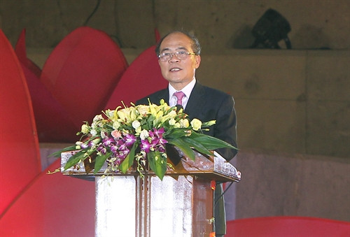 Chủ tịch Quốc hội Nguyễn Sinh Hùng phát biểu tại buổi lễ. Ảnh: Nhan Sáng-TTXVN Chủ tịch Quốc hội Nguyễn Sinh Hùng phát biểu tại buổi lễ. Ảnh: Nhan Sáng-TTXVN