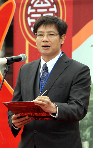 Theo Tiến sĩ Phan Thanh Hải- Giám đốc Trung tâm Bảo tồn di tích Cố đô Huế, hệ thống di tích Cố đô Huế hiện còn bảo tồn được hàng ngàn đơn vị văn thơ chữ Hán có giá trị ở tầm quốc gia và quốc tế