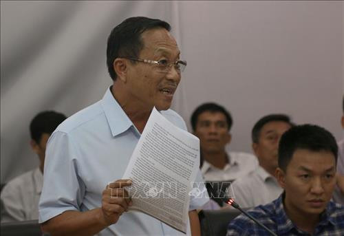 Tiến sĩ Phạm Văn Long, chủ nhiệm thiết kế dự án nêu về vấn đề thiết kế và thi công dự án. Ảnh: Xuân Dự - TTXVN Tiến sĩ Phạm Văn Long, chủ nhiệm thiết kế dự án nêu về vấn đề thiết kế và thi công dự án. Ảnh: Xuân Dự - TTXVN