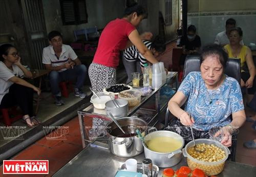 Chè sen - tinh túy ẩm thực Hà Nội ảnh 5