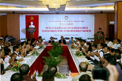 Quang cảnh buổi tọa đàm. Ảnh: Nguyễn Dân - TTXVN Quang cảnh buổi tọa đàm. Ảnh: Nguyễn Dân - TTXVN