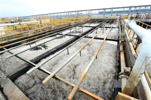 Hệ thống xử lý nước thải của công ty TNHH gang thép Hưng Nghiệp Formosa Hà Tĩnh. Ảnh: Quang Quyết-TTXVN Hệ thống xử lý nước thải của công ty TNHH gang thép Hưng Nghiệp Formosa Hà Tĩnh. Ảnh: Quang Quyết-TTXVN