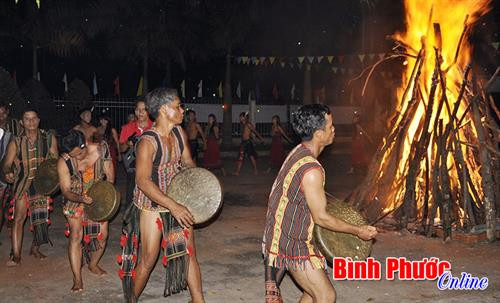 Goong, Chinh trong đời sống của người S'Tiêng ảnh 3 Goong, Chinh trong đời sống của người S'Tiêng ảnh 3