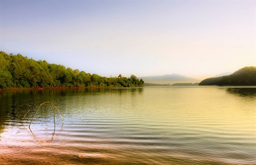 Phố núi Pleiku đẹp "ma mị" dưới ống kính của nhiếp ảnh gia 8x ảnh 7