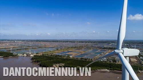 Cánh đồng điện gió trên địa bàn xã Vĩnh Trạch Động, thành phố Bạc Liêu, tỉnh Bạc Liêu. Ảnh: Phan Thanh Cường Cánh đồng điện gió trên địa bàn xã Vĩnh Trạch Động, thành phố Bạc Liêu, tỉnh Bạc Liêu. Ảnh: Phan Thanh Cường