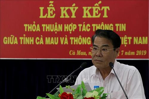 Bí thư Tỉnh ủy Cà Mau Dương Thanh Bình phát biểu tại lễ ký kết. Ảnh: Kim Há - TTXVN Bí thư Tỉnh ủy Cà Mau Dương Thanh Bình phát biểu tại lễ ký kết. Ảnh: Kim Há - TTXVN