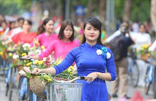 Một tiết mục nghệ thuật tại buổi lễ. Ảnh: Thành Đạt - TTXVN