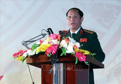 Thượng tướng Trần Quang Phương, Phó Chủ nhiệm Tổng cục Chính trị phát động Hành trình “Quân đội chung tay vì người nghèo”. Ảnh: Quang Cường - TTXVN Thượng tướng Trần Quang Phương, Phó Chủ nhiệm Tổng cục Chính trị phát động Hành trình “Quân đội chung tay vì người nghèo”. Ảnh: Quang Cường - TTXVN