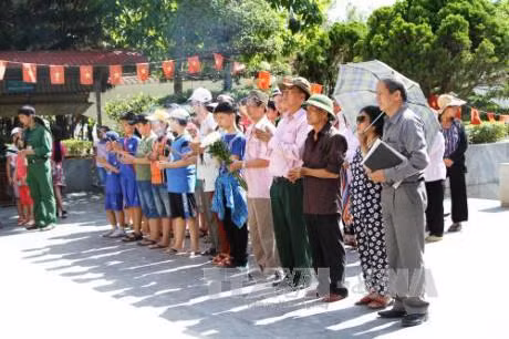 Du khách thăm khu di tích Ngã Ba Đồng Lộc tăng mạnh trong tháng 7 ảnh 1